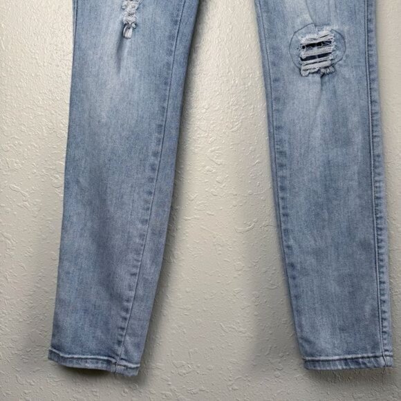 Guess Sienna curvy fit medium rise curvy skinny distressed jeans 27 - Picture 5 of 13